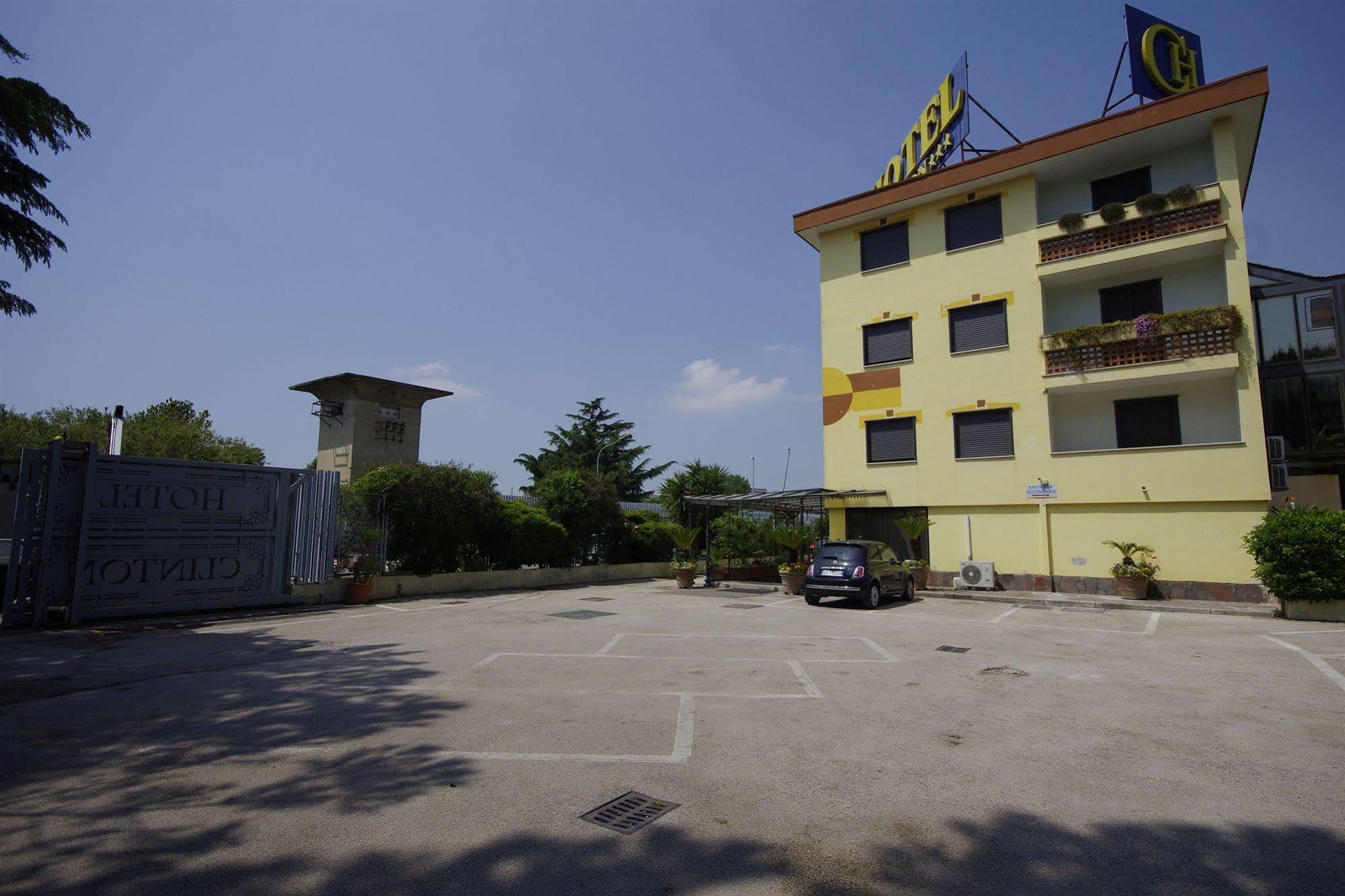 Hotel Clinton Касория Екстериор снимка