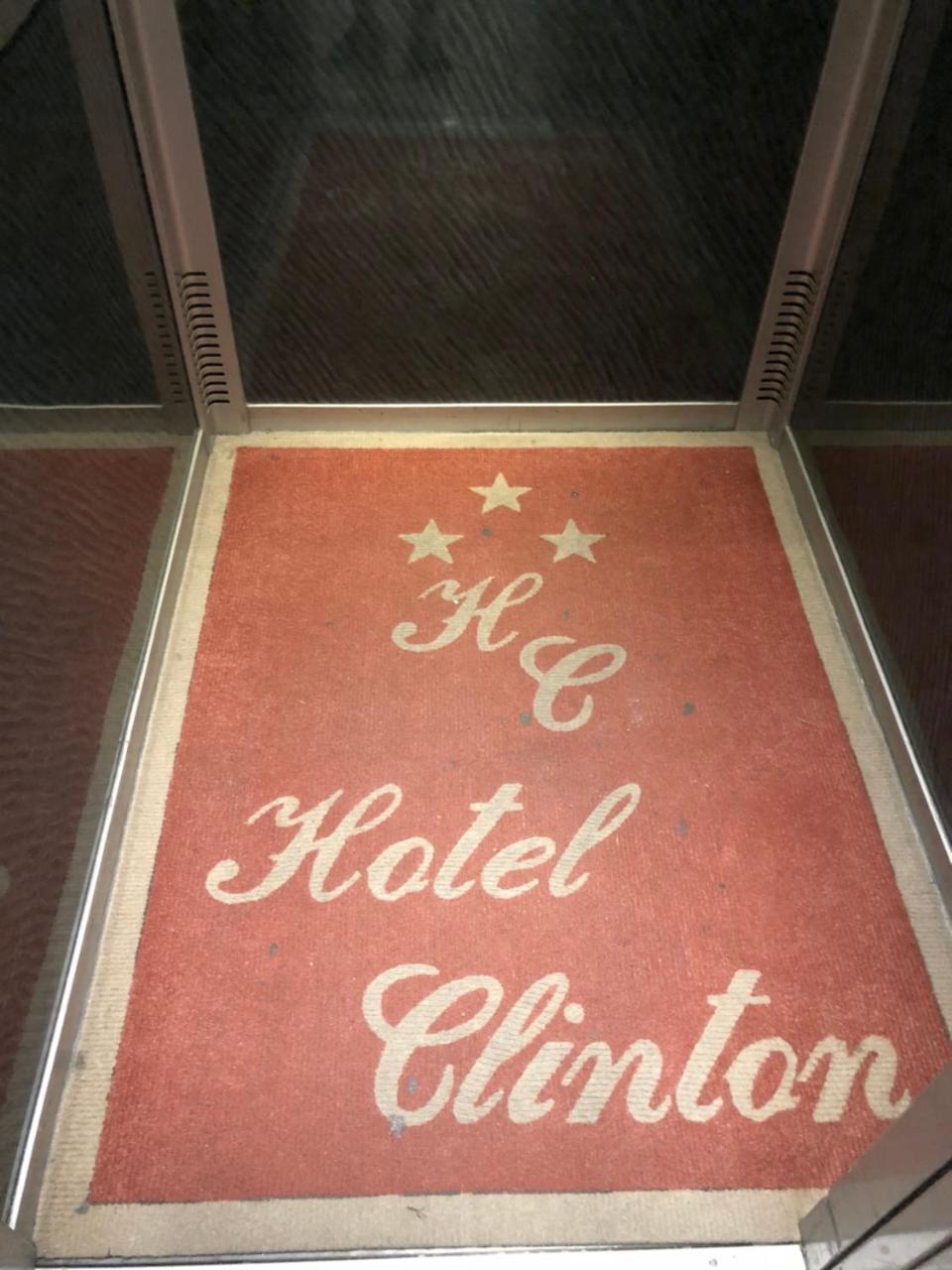 Hotel Clinton Касория Екстериор снимка