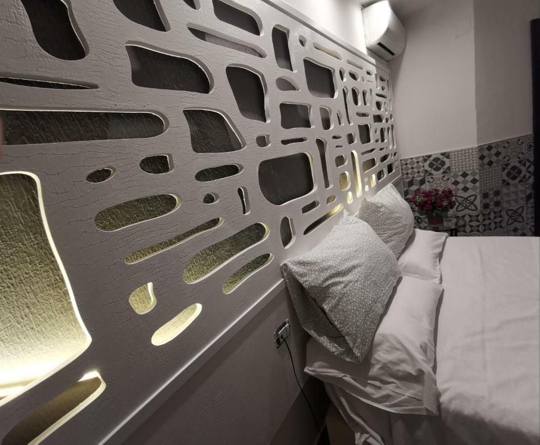 Hotel Clinton Касория Екстериор снимка